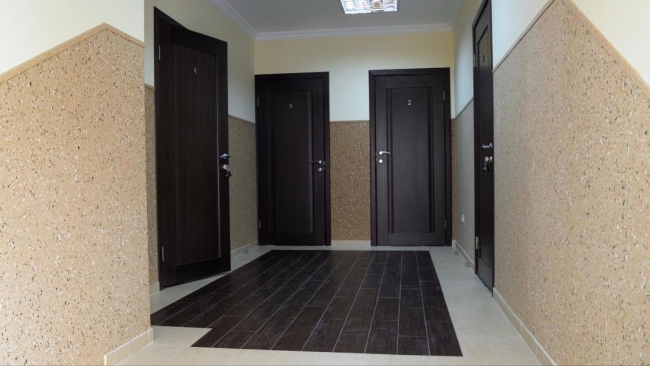 Hotel Sem Uglov Tyraspol Zewnętrze zdjęcie